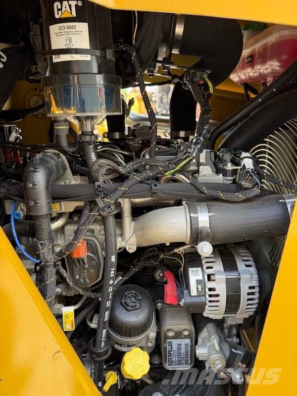 CAT 424 Baggerlader