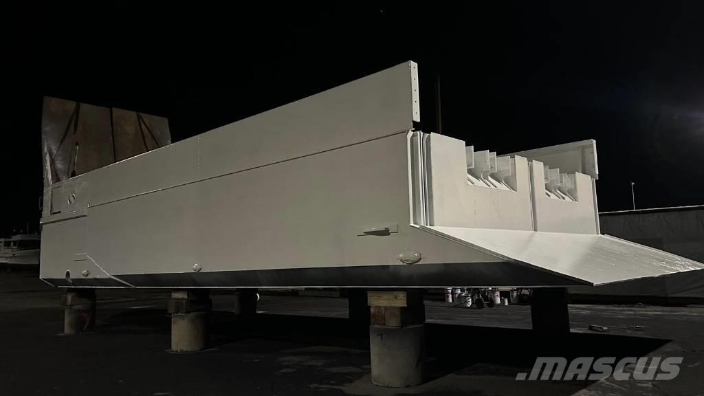  Cargo Ship Ganador Boote / Prahme