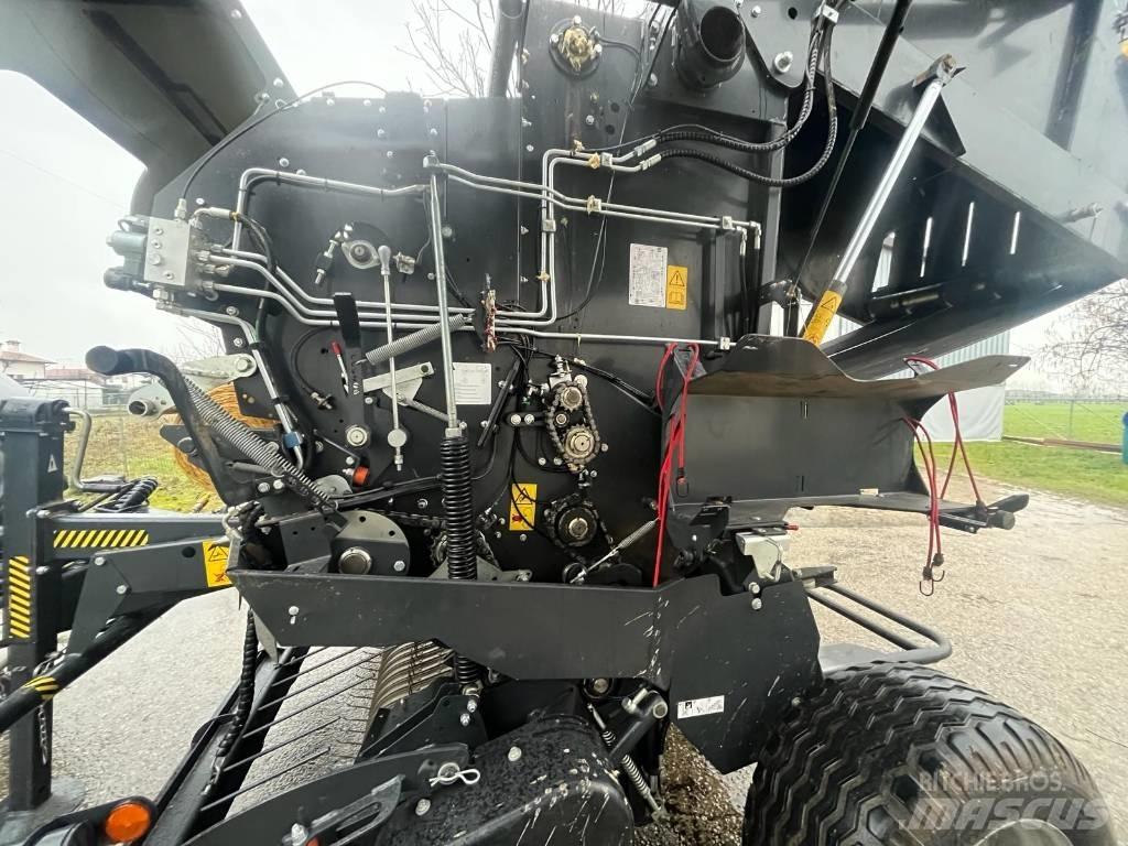 Kverneland RV5216 Rundballenpressen