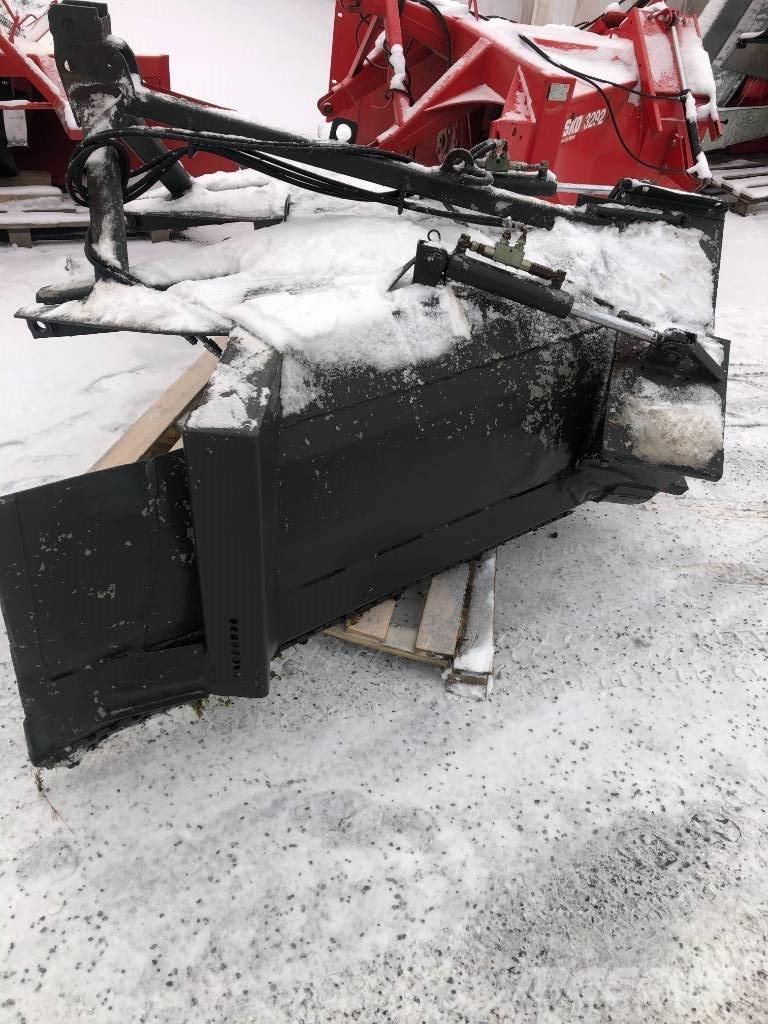 Alatalkkari AT 260 Schneefräse