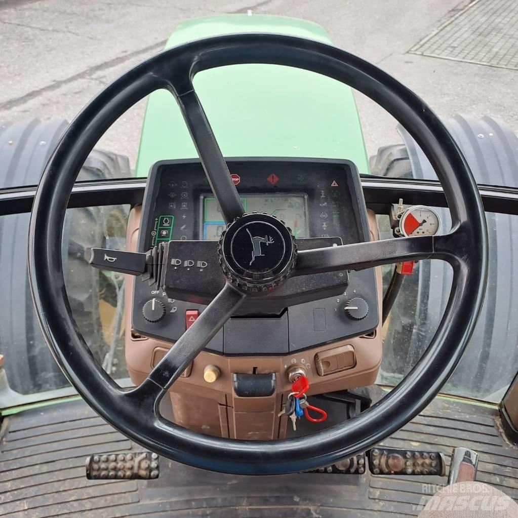 John Deere 7700 Traktoren