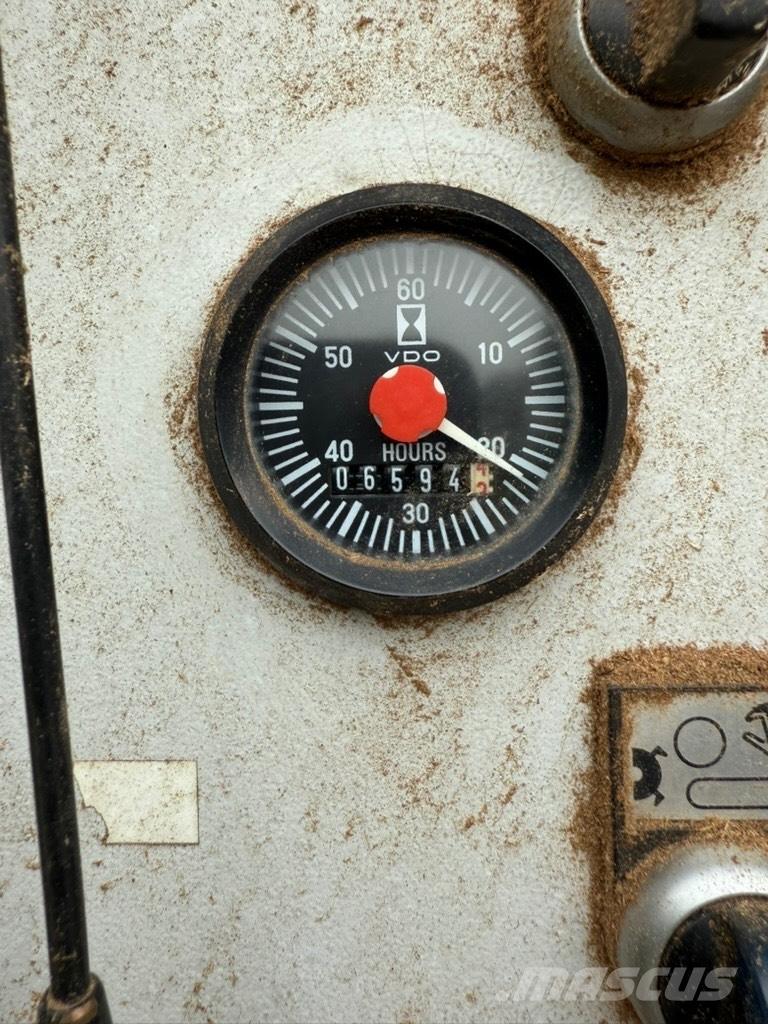 JENZ AZ 660 D Holzhäcksler