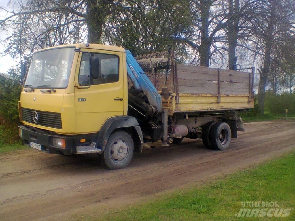 Mercedes-Benz 814 Kipper