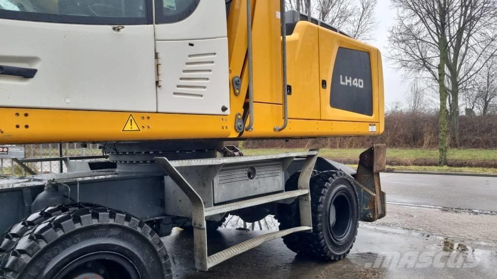 Liebherr LH 40 M Materialumschlag