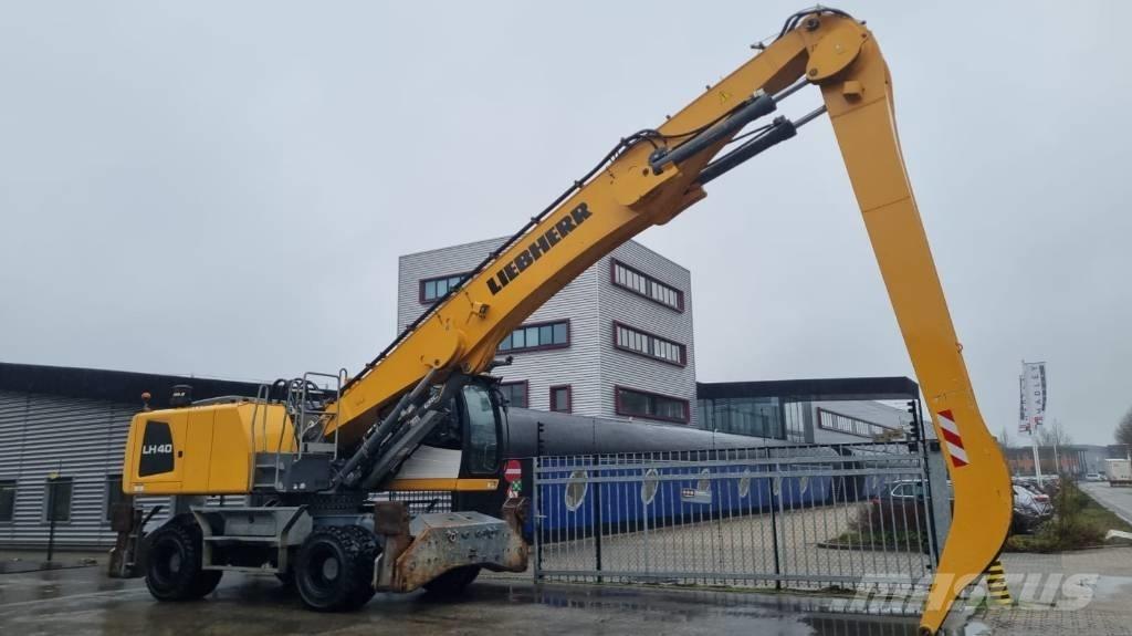 Liebherr LH 40 M Materialumschlag