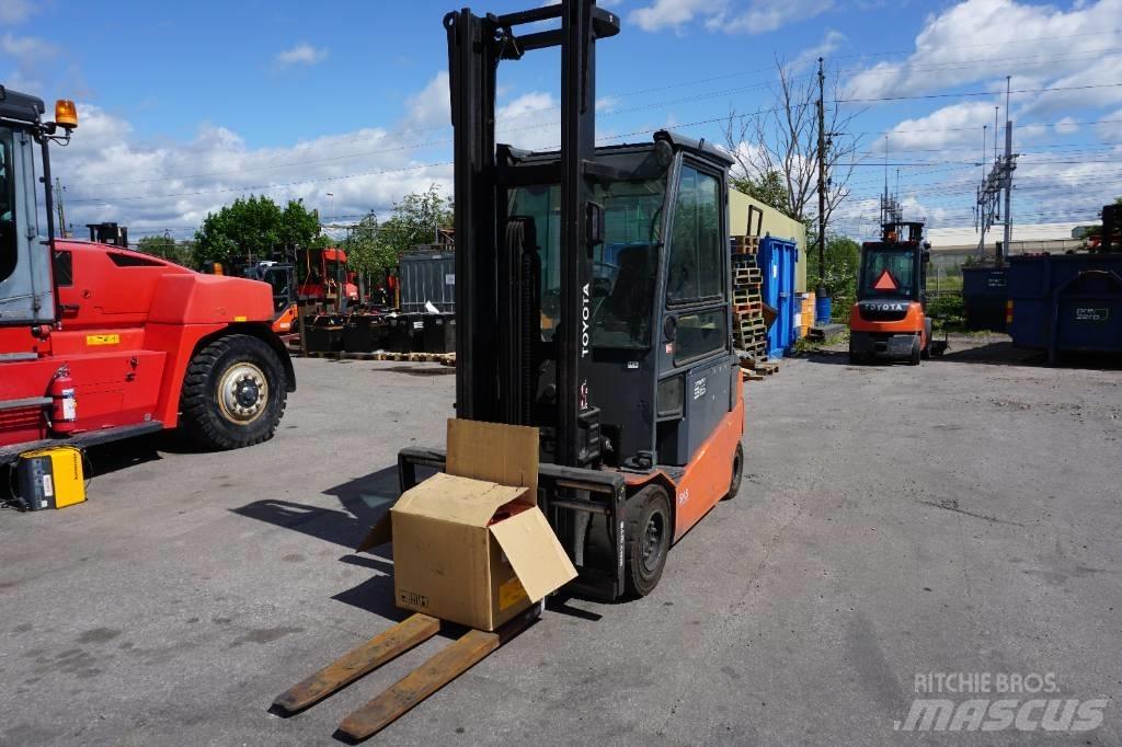 Toyota 8FBMT35 Elektrische heftrucks