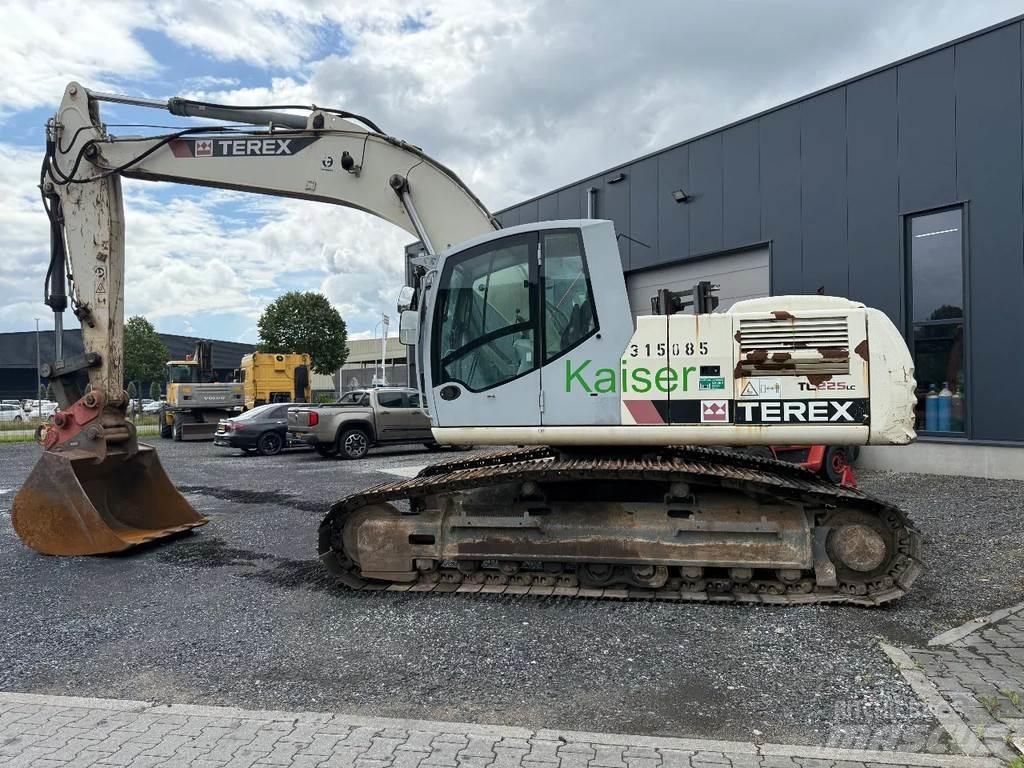 Terex TC225LC Raupenbagger