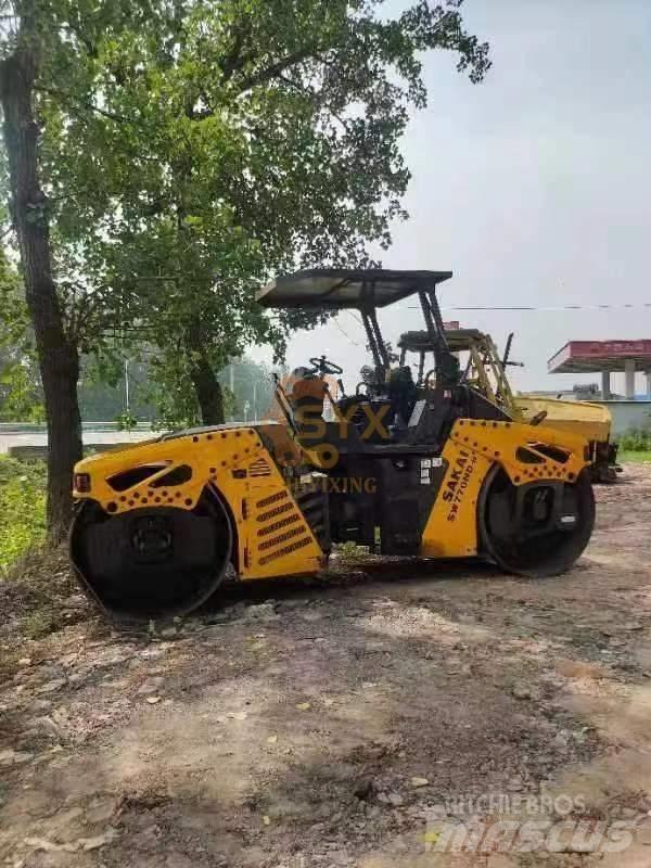 Sakai SW 770 ND Tandemwalzen