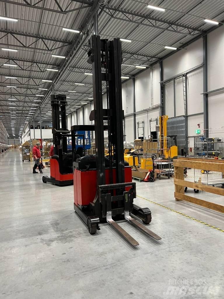 Linde R16S Schubmaststapler