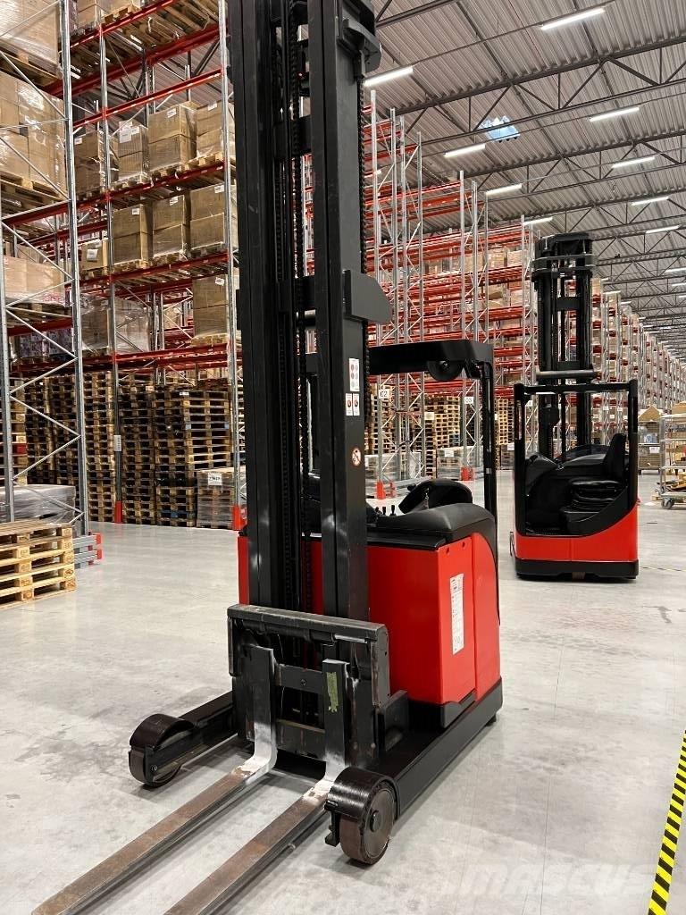 Linde R16S Schubmaststapler