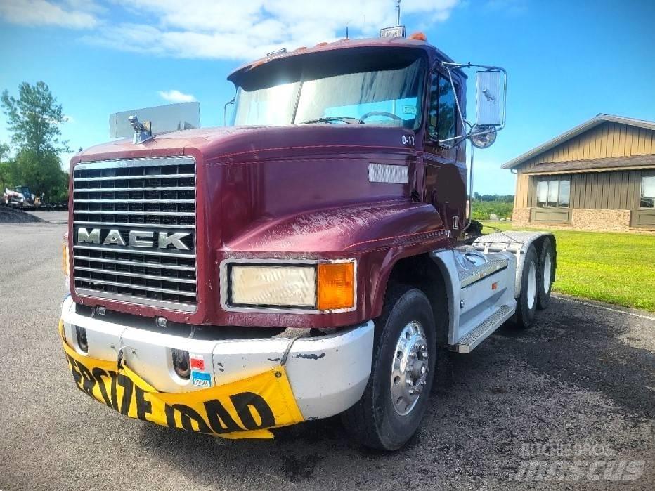 Mack CH 613 Sattelzugmaschinen