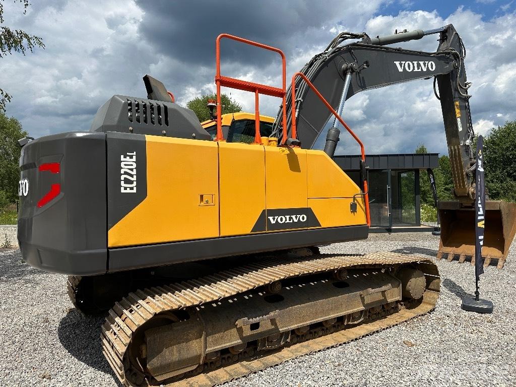 Volvo EC 220 E L Raupenbagger