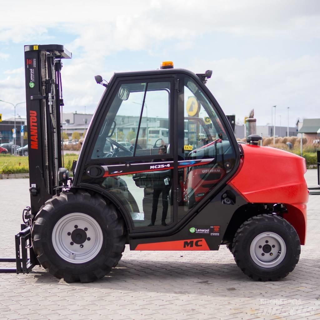Manitou MC25 Geländestapler