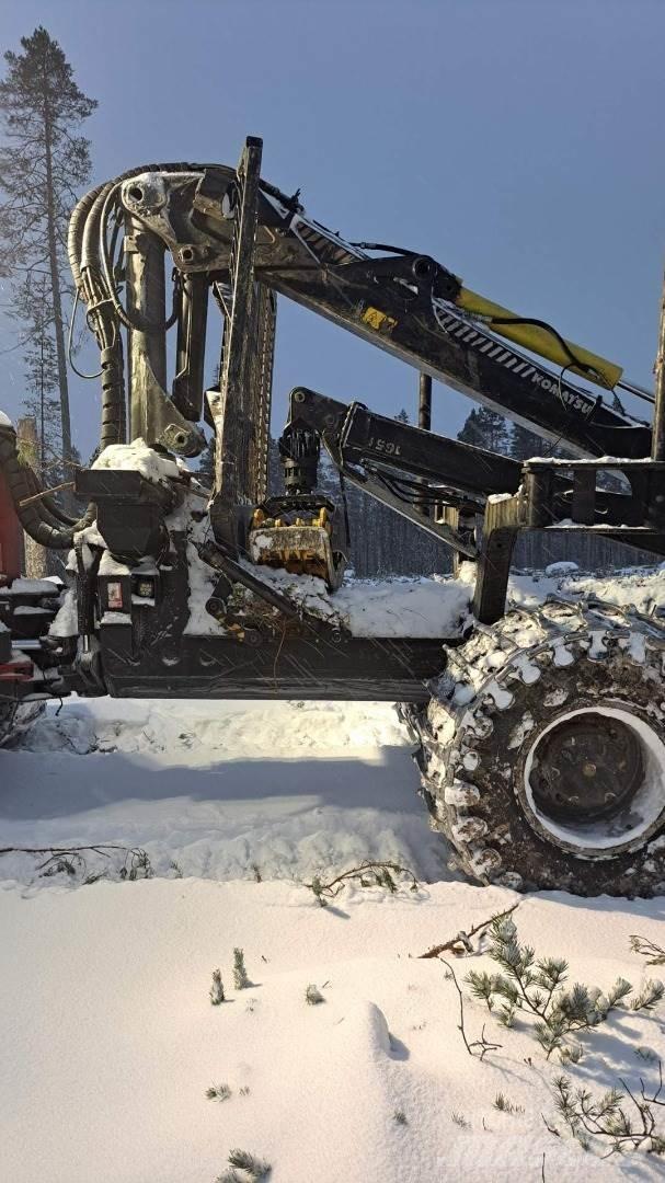 Komatsu 895 Forwarder