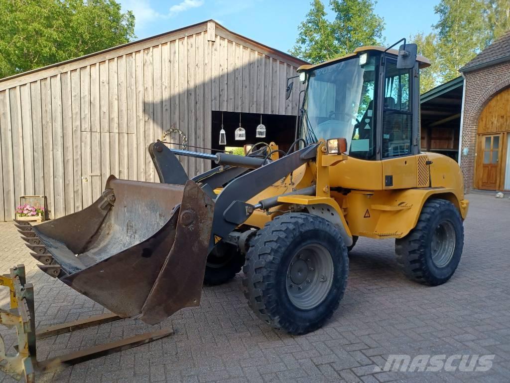 Volvo L 30 B Radlader