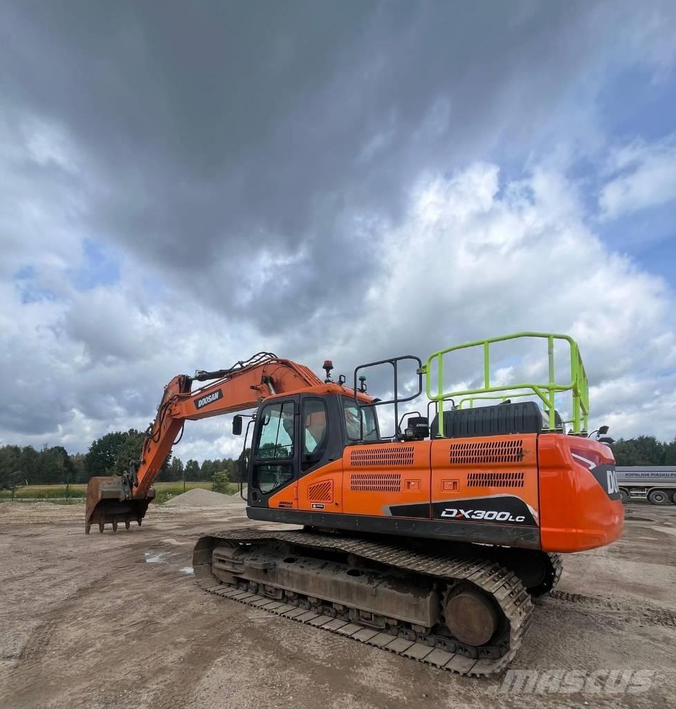 Doosan DX300-LC-7 Raupenbagger