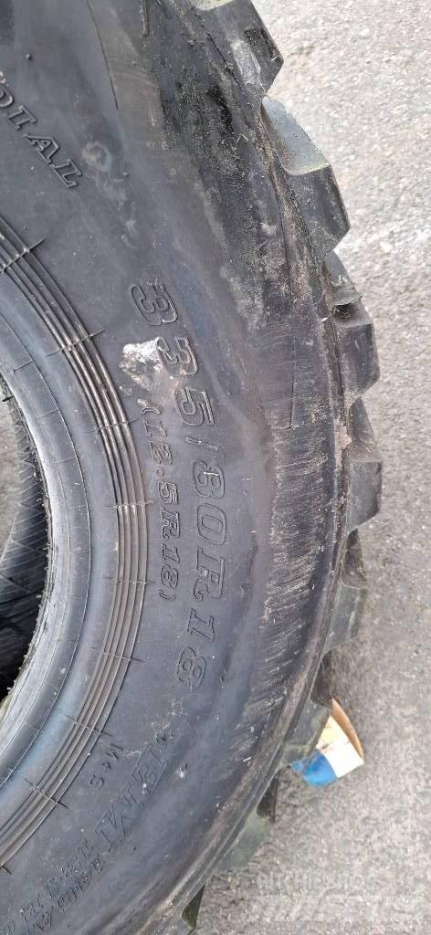 Dunlop 335/80R18 Reifen