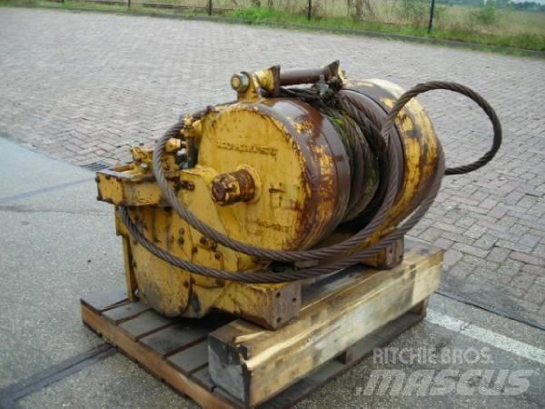 Komatsu D65E WINCH Andere Zubehörteile