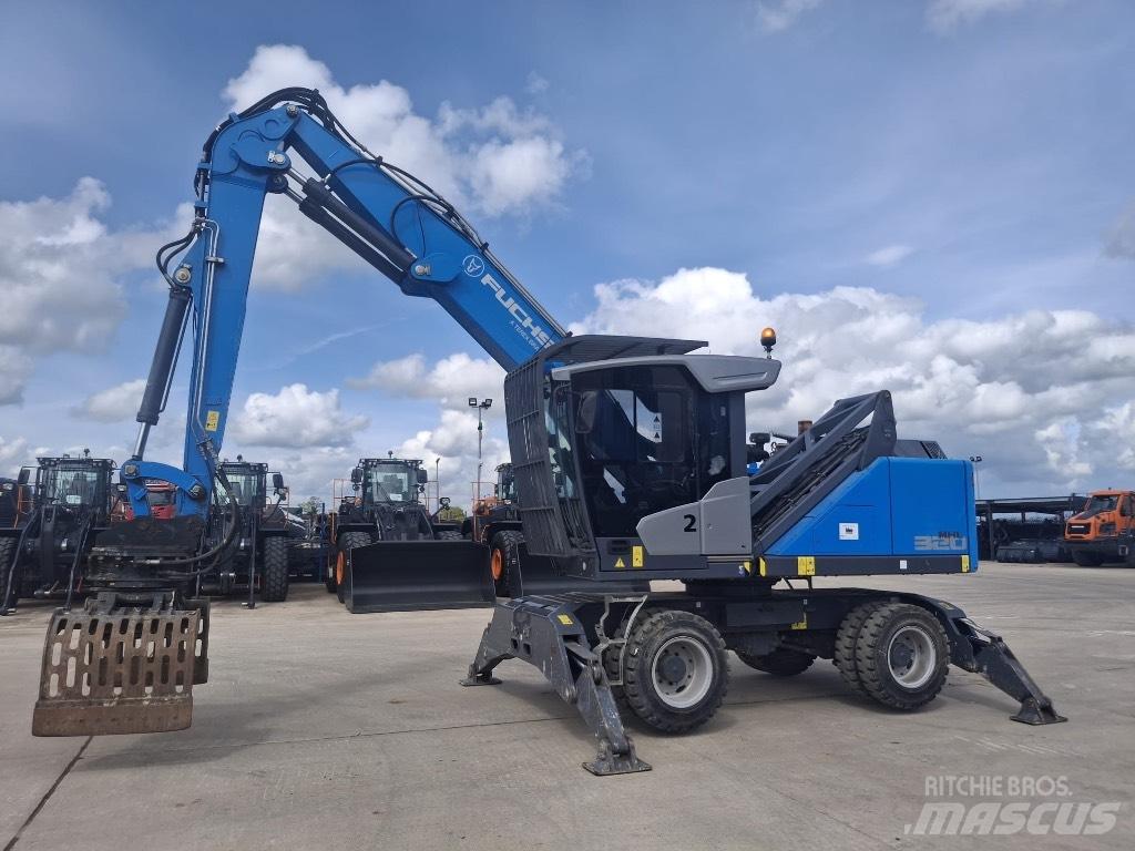 Terex Fuchs MHL320F Materialumschlag