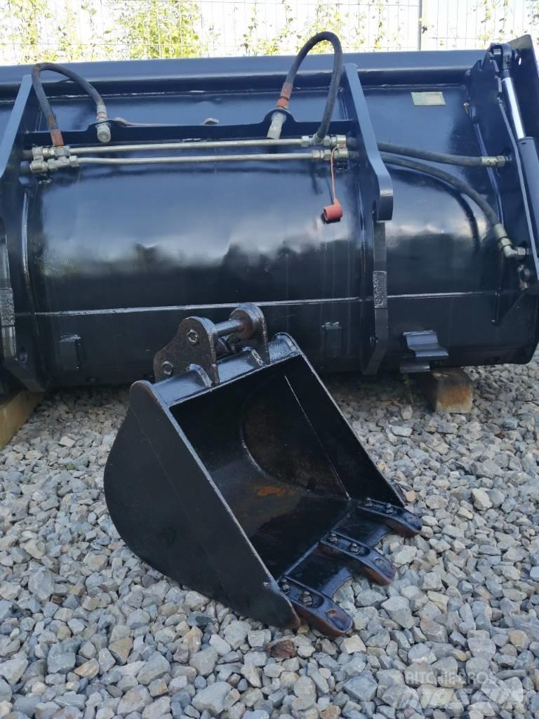  Łyżka JCB 40cm Tieflöffel