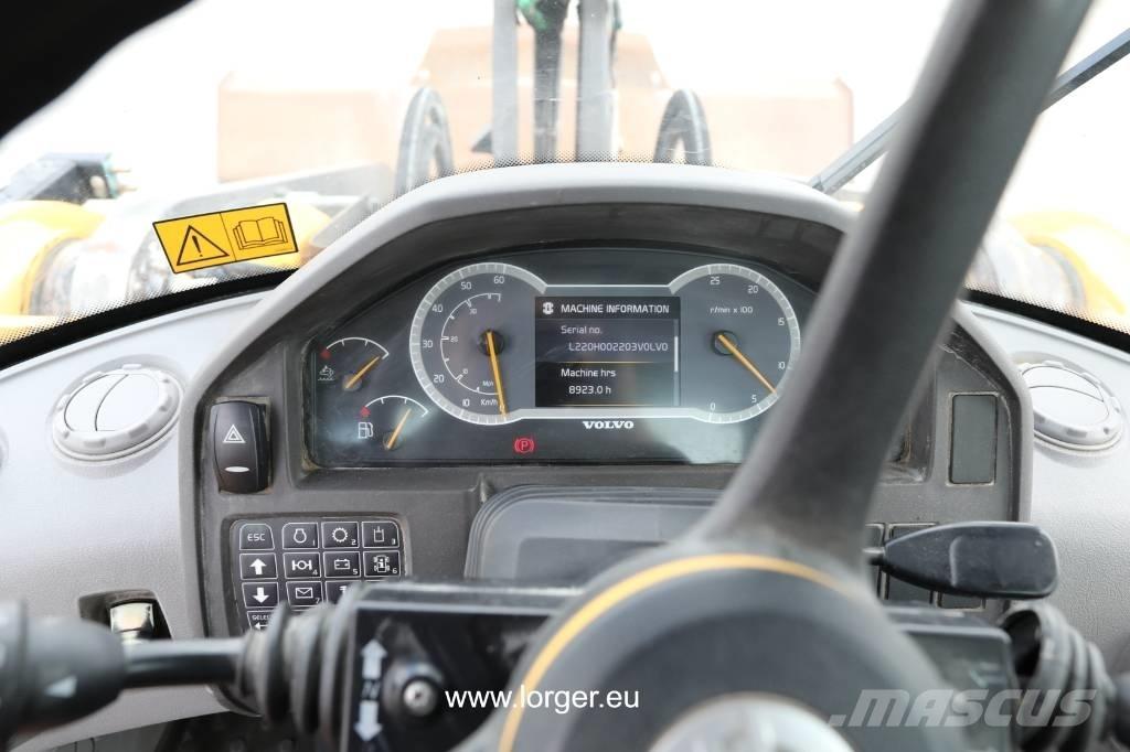 Volvo L 220 H Radlader