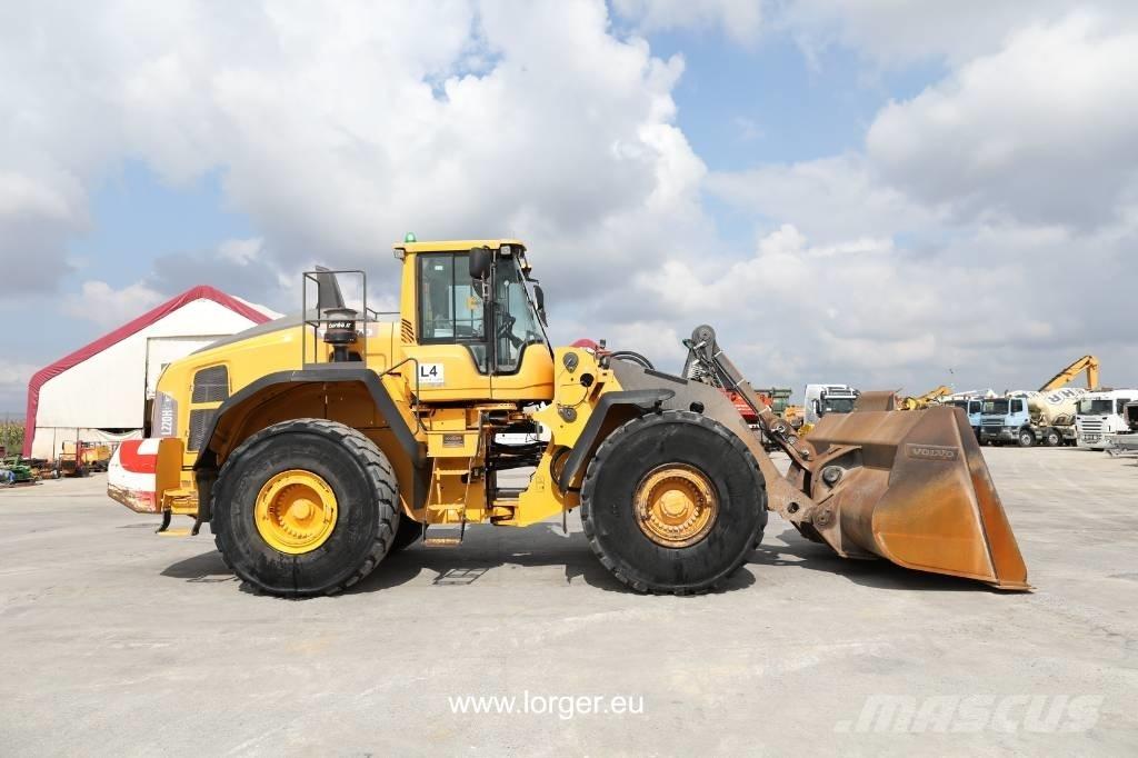 Volvo L 220 H Radlader