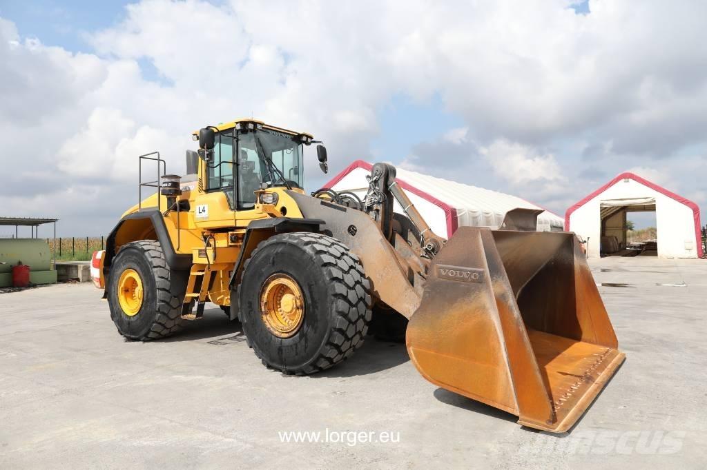 Volvo L 220 H Radlader
