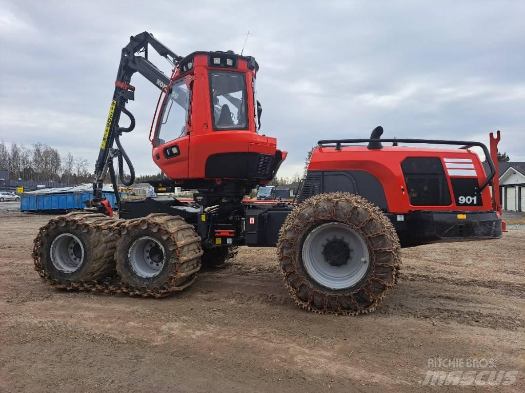 Komatsu 901 Harvester