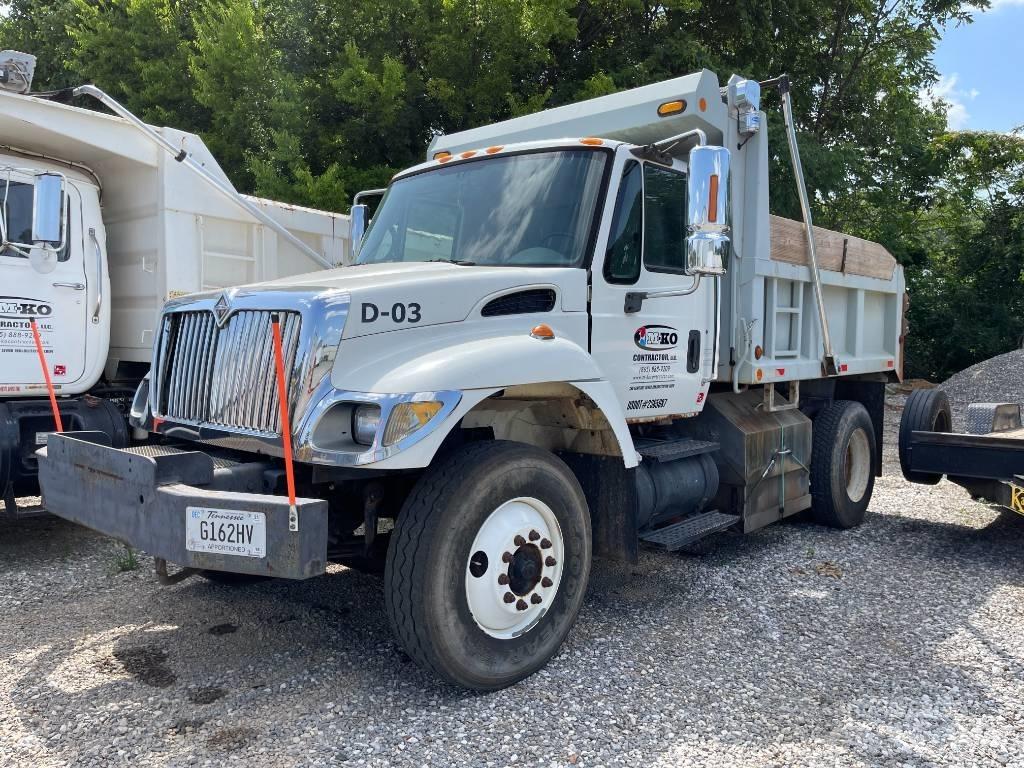 International 7300 Kipper