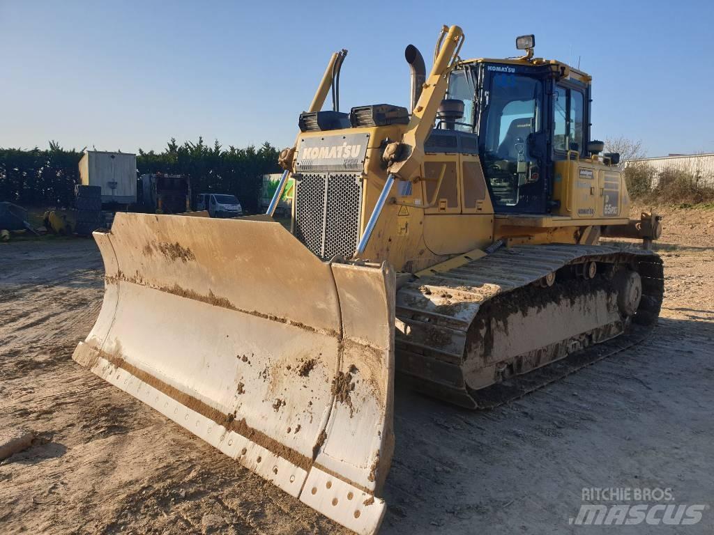 Komatsu D65PXi-18 Bulldozer