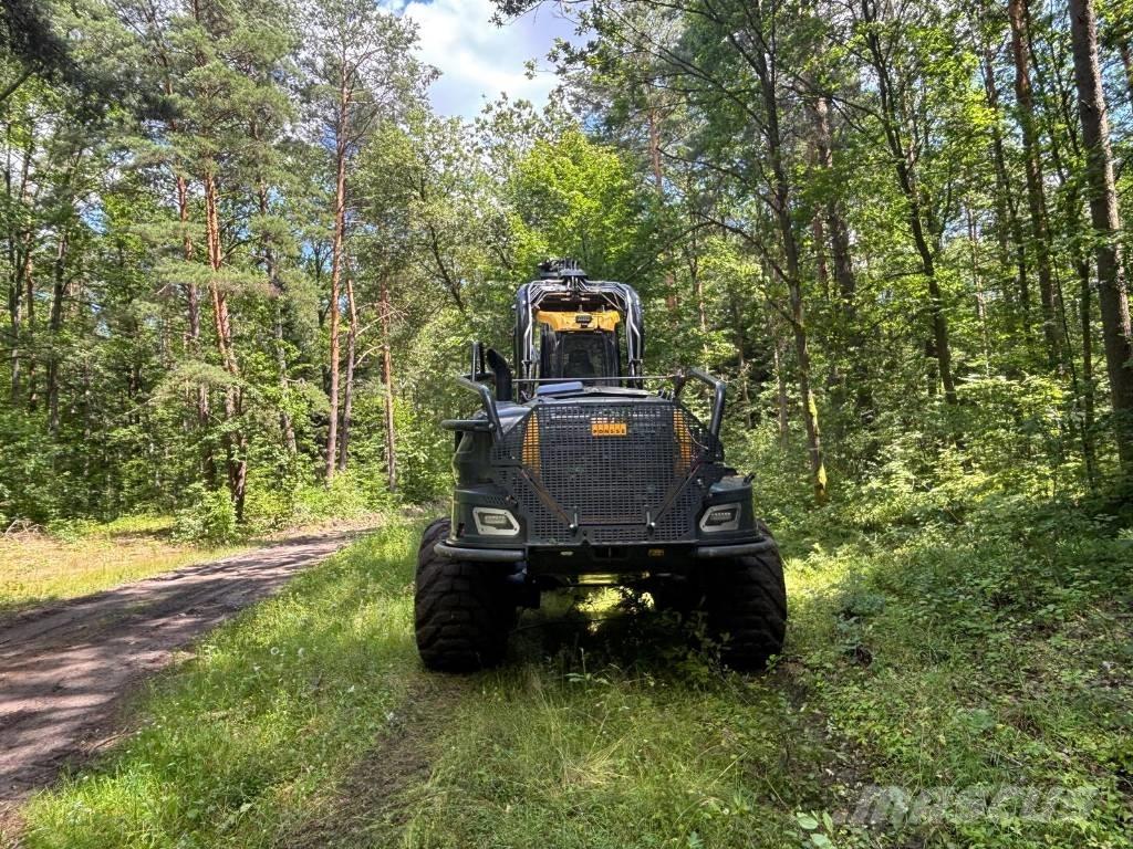 Ponsse Scorpion King Harvester