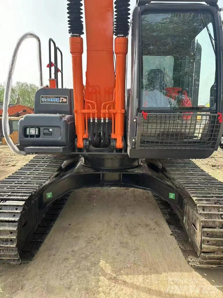 Hitachi ZX 130 Raupenbagger