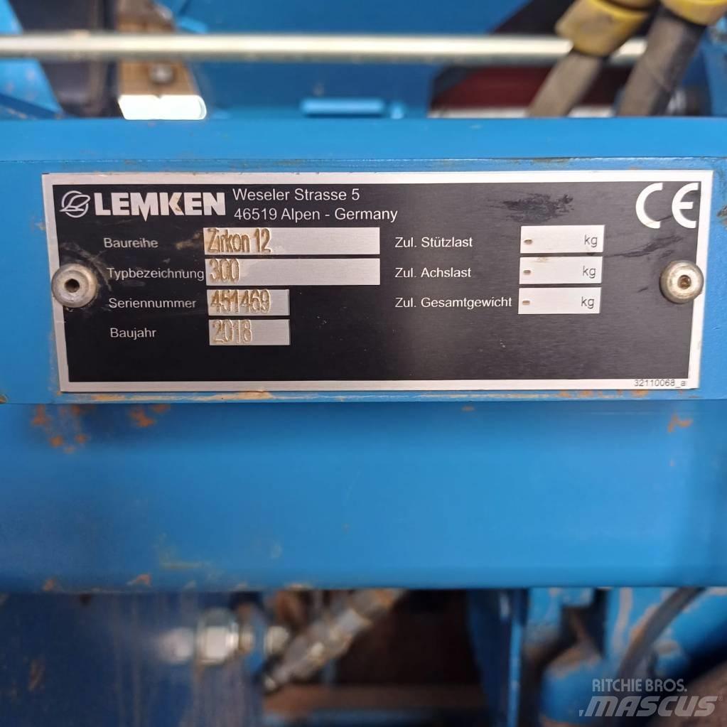 Lemken Solitär 8 Drillmaschinen