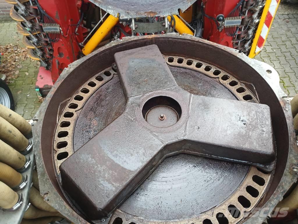 Vredo ZB3-9152 Düngemittelverteiler