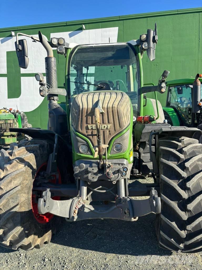 Fendt 512 Power Plus Traktoren