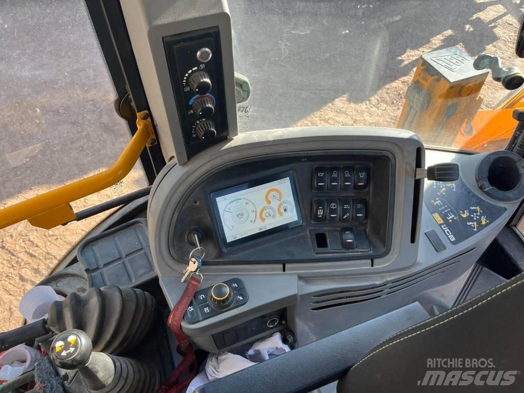 JCB 3 CX Midibagger  7t - 12t