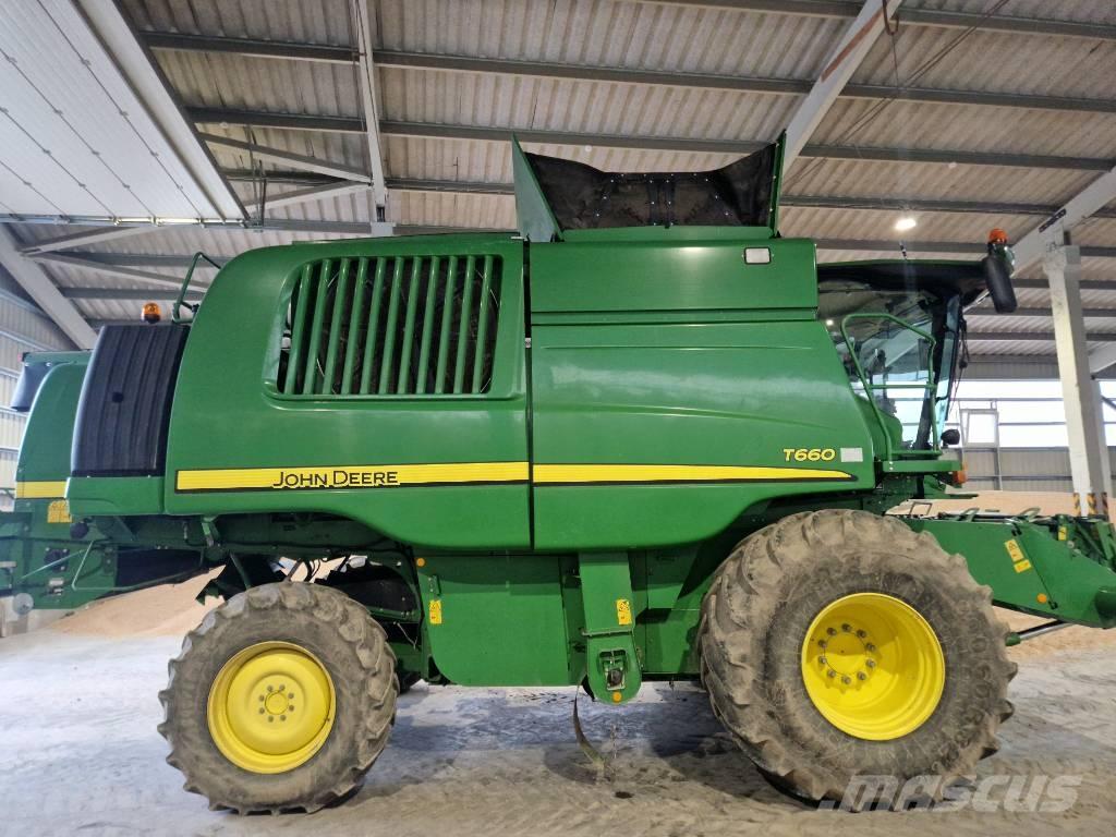 John Deere T 660 Mähdrescher