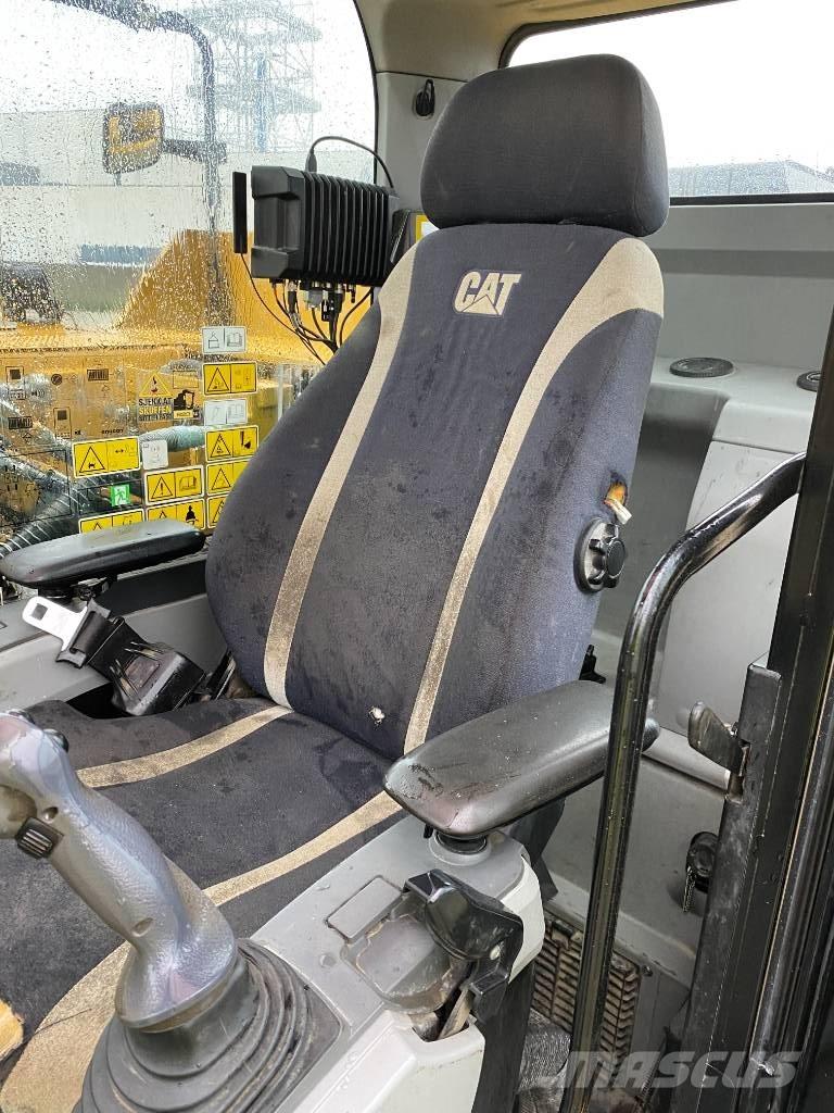 CAT 2020 Raupenbagger