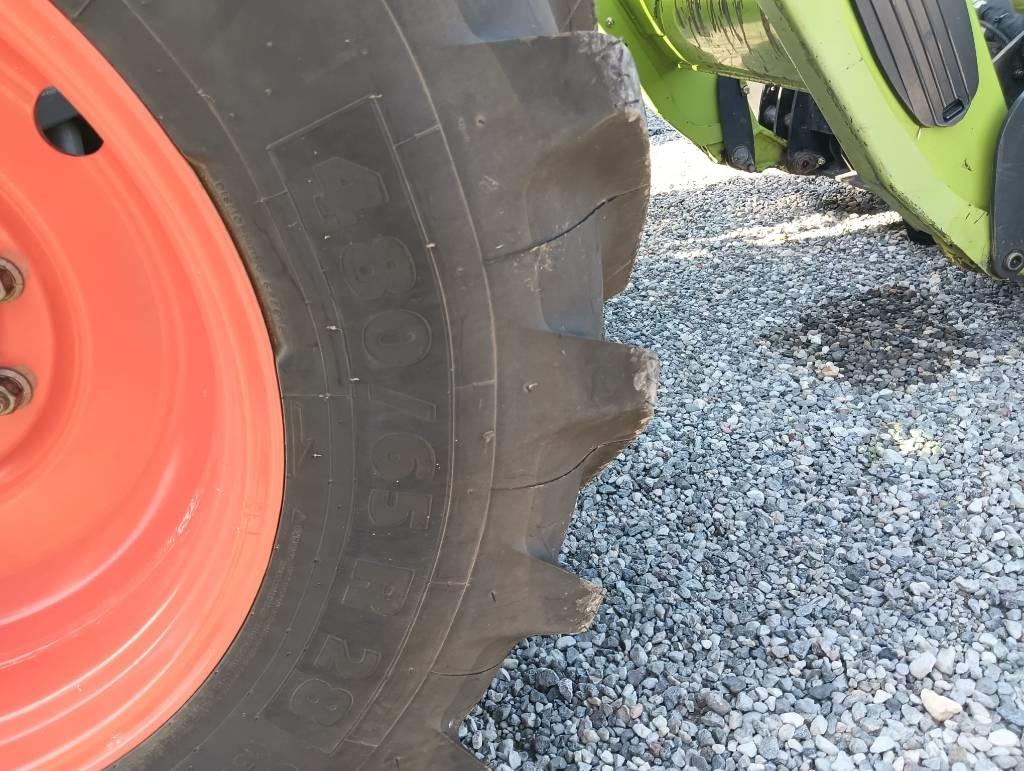 CLAAS Arion 460 Traktoren