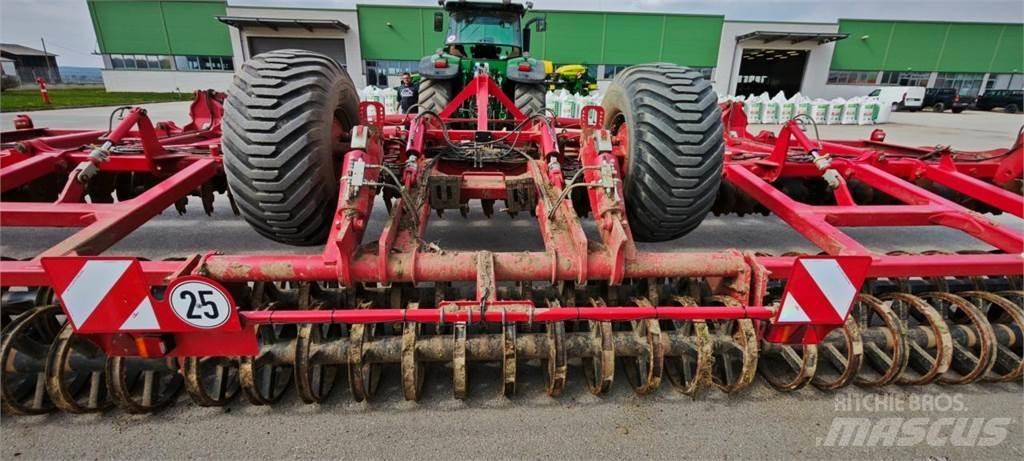 Horsch Joker 12 RT Scheibeneggen