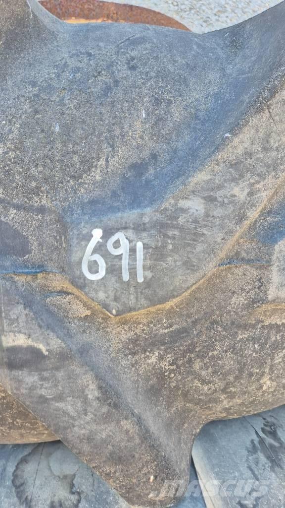  Tvillingehjul R25 Reifen