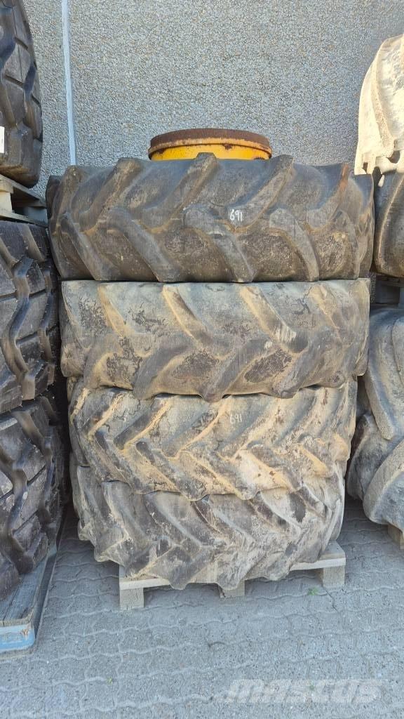  Tvillingehjul R25 Reifen