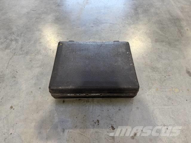 Dynapac DEMAG / VOLVO Strassenfertiger