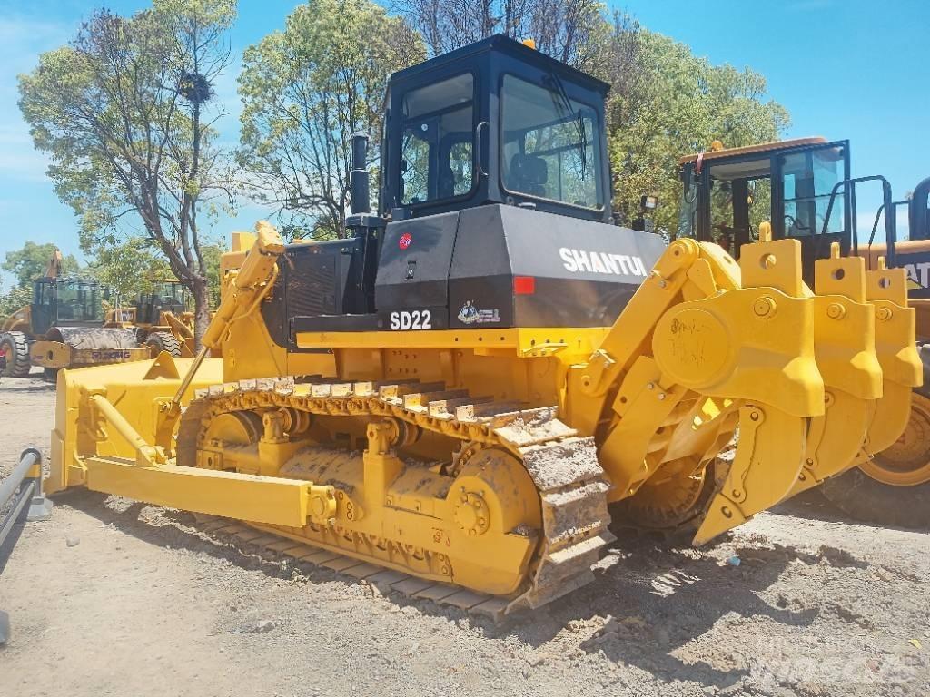 Shantui SD 22 Bulldozer