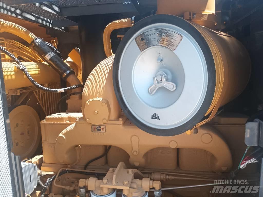 Shantui SD 22 Bulldozer