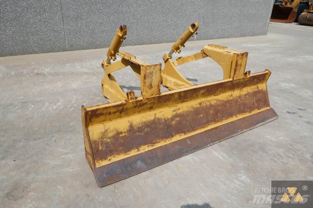 CAT Skidder blade Planierschilder/Scharen