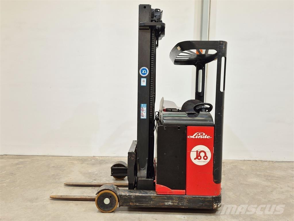 Linde R14 Schubmaststapler