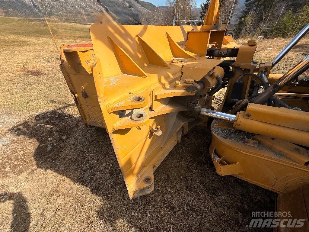 CAT D 6 T LGP Bulldozer