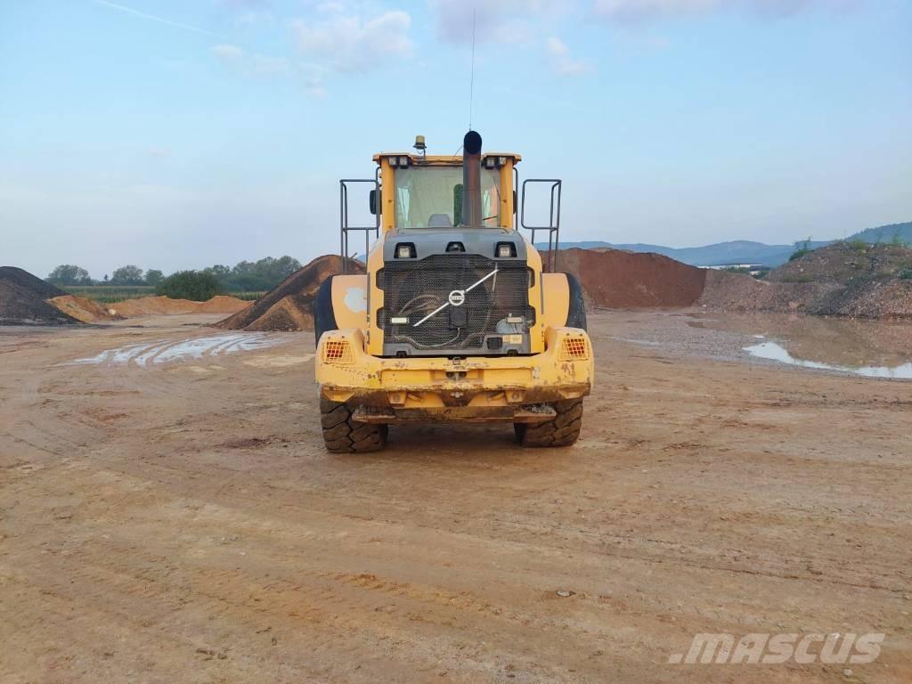 Volvo L 110 G Laderaupen