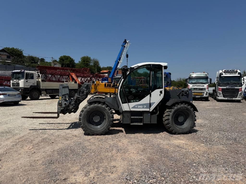 Liebherr T 36-7 Teleskoplader